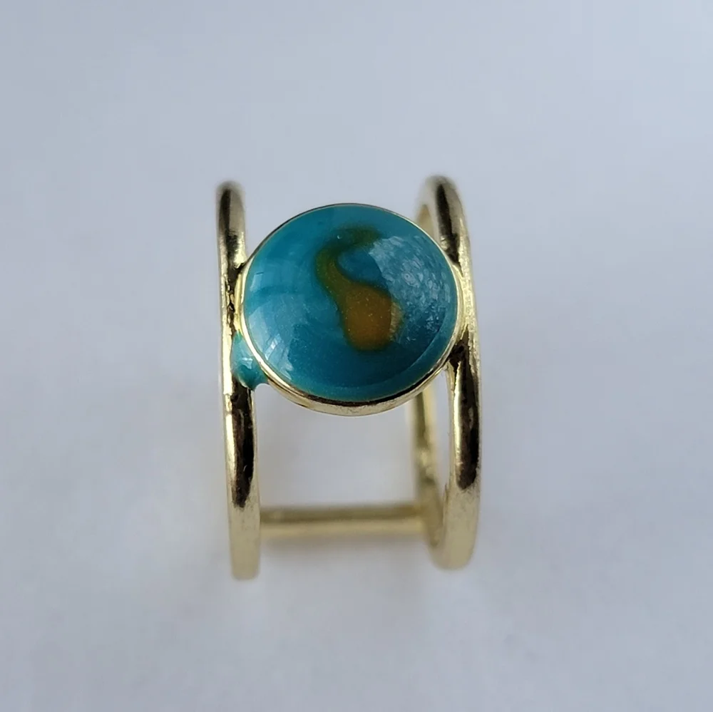 Turquoise and Gold Swirl Enamel Ring Gold Tone Size 6.5 Midi Ring